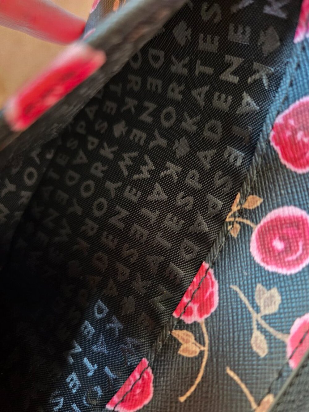 Kate Spade ♠️ "Hazy Rose," Zip-around Continental Wallet - Picture 9 of 12
